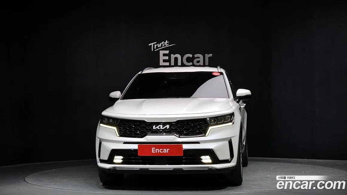 Kia Sorento — фото 5