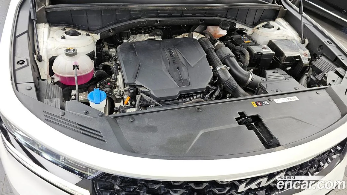 Kia Sorento — фото 9