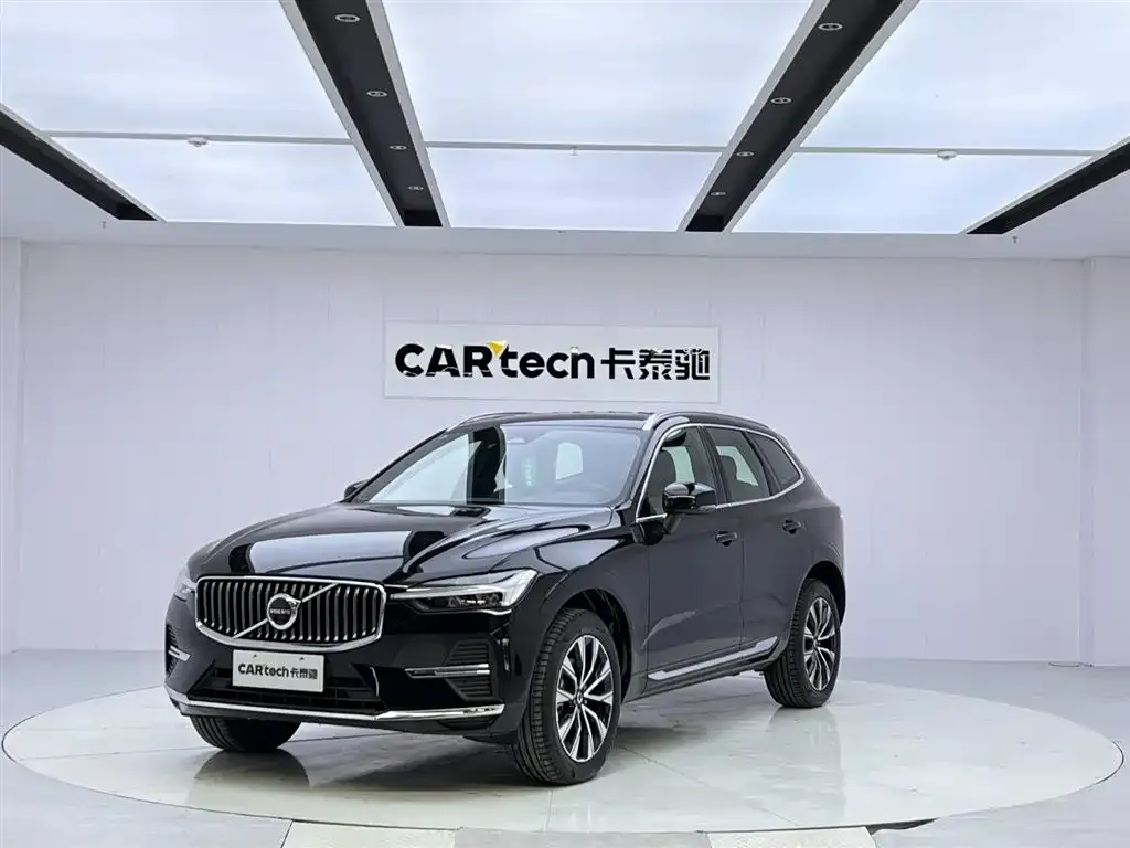 Volvo XC60 2025 из CN, фото 1