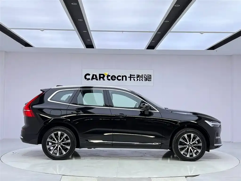 Volvo XC60 2025 из CN, фото 9
