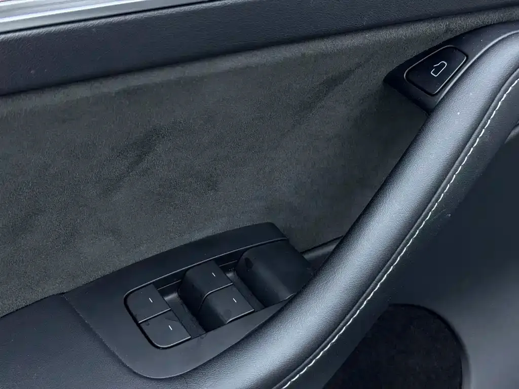 Tesla Model Y 2022 из CN, фото 10