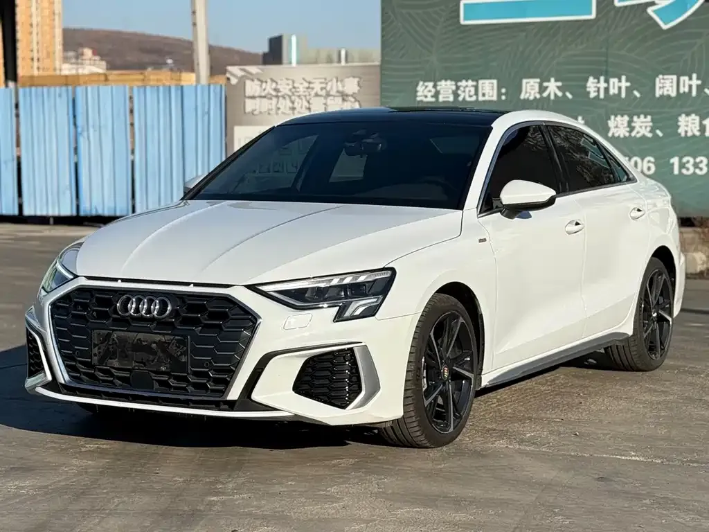 Audi A3 — фото 2