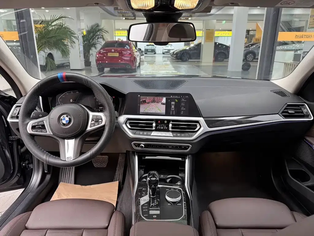 BMW 3 Series 2021 из CN, фото 10