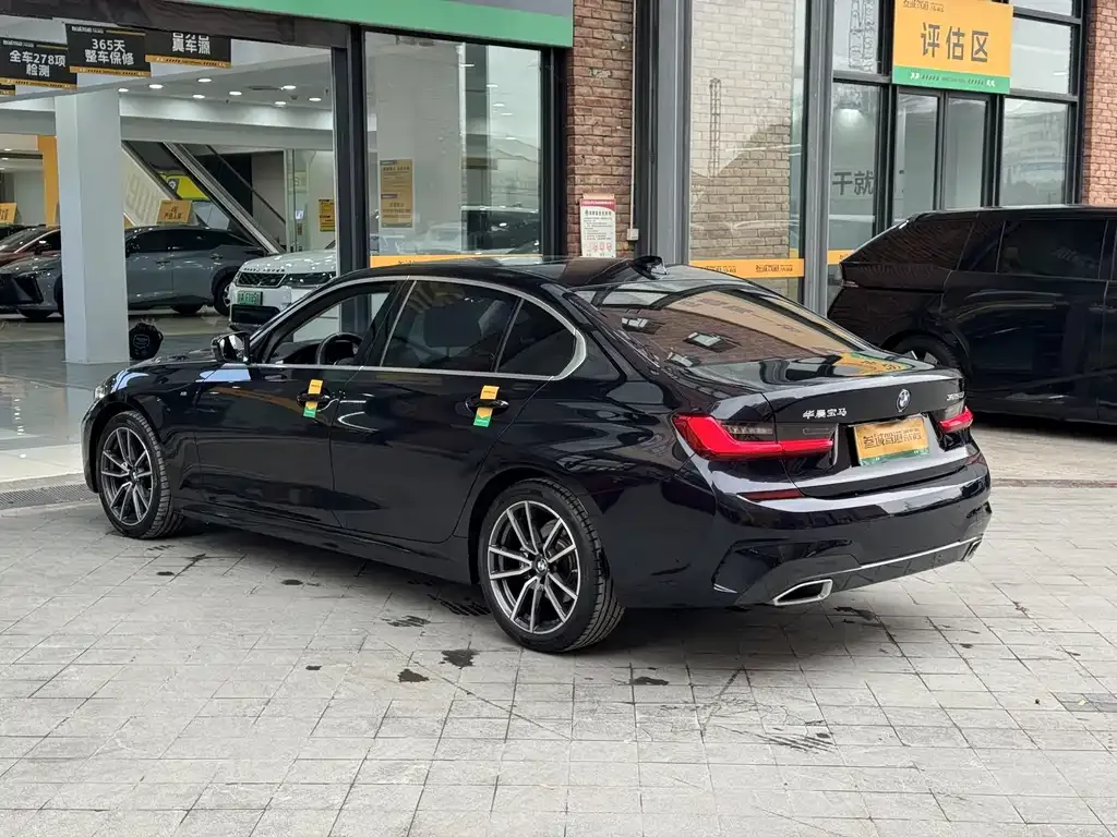 BMW 3 Series 2021 из CN, фото 3