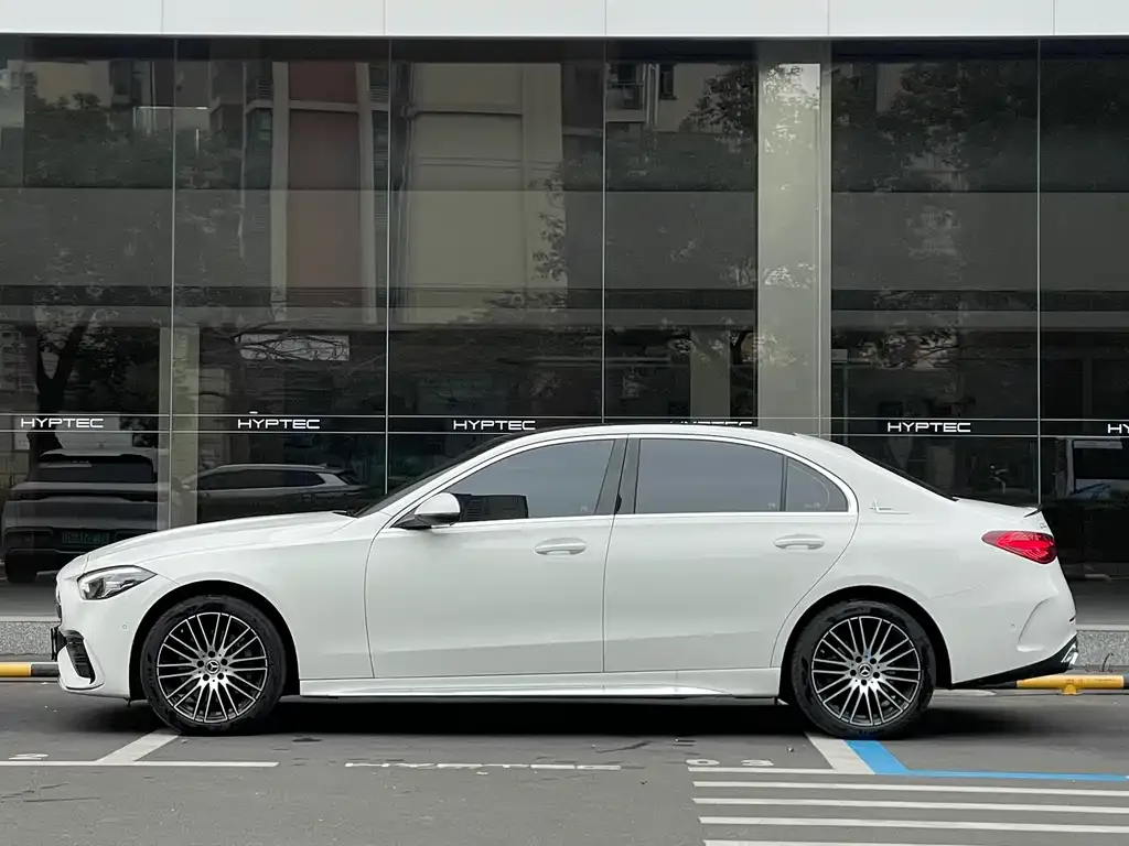 Mercedes-Benz C-Class 2024 из CN, фото 2