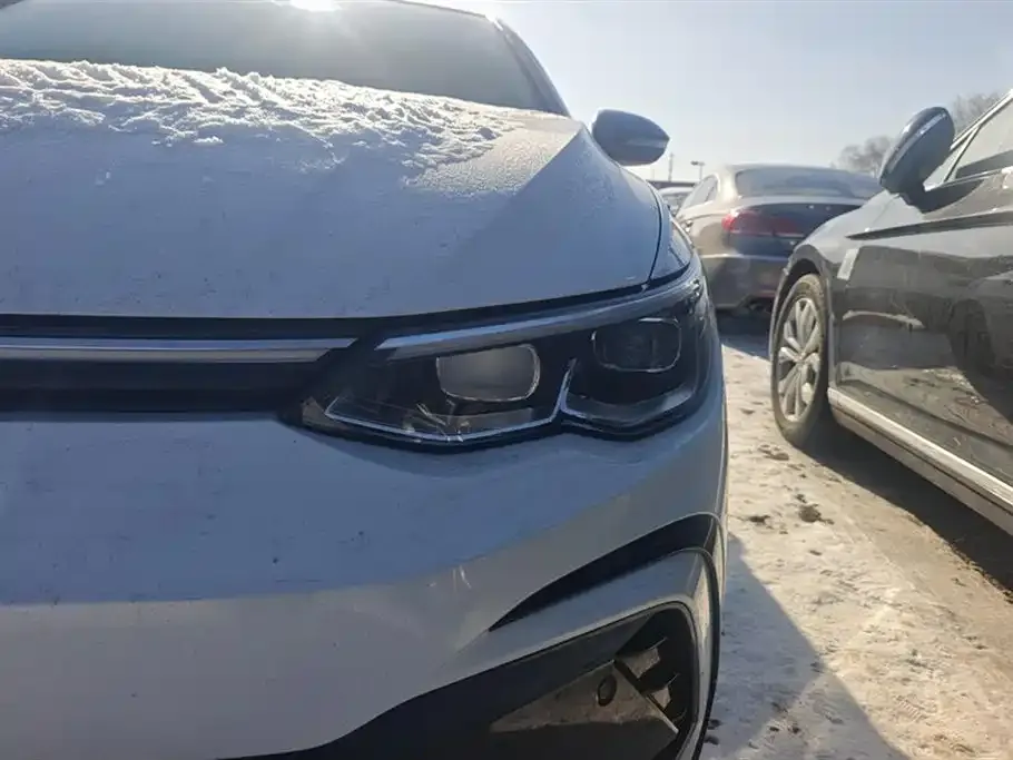 Volkswagen Golf 2022 из CN, фото 4