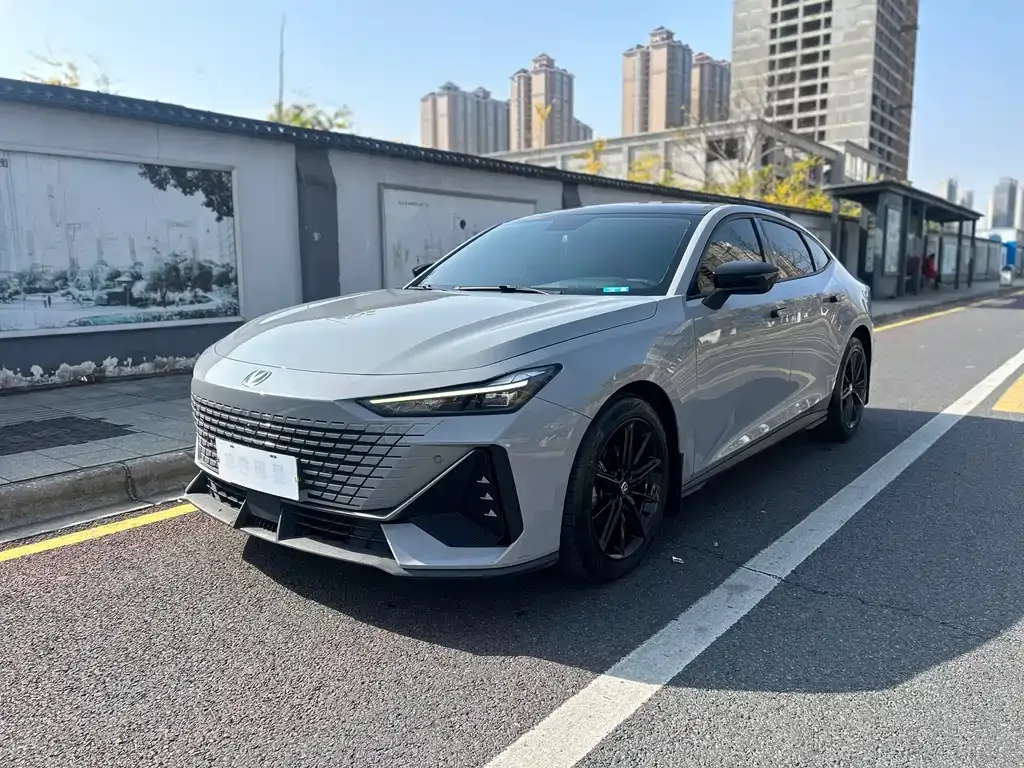 Changan UNI-V 2023 из CN, фото 1