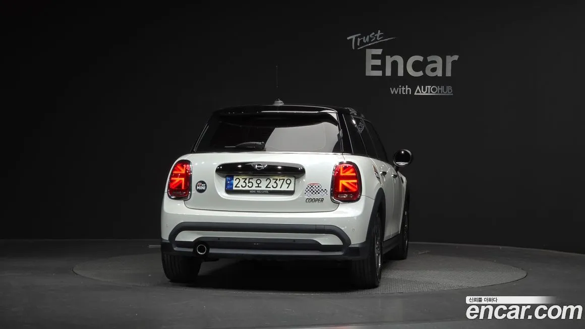Mini Cooper 2023 из KR, фото 2