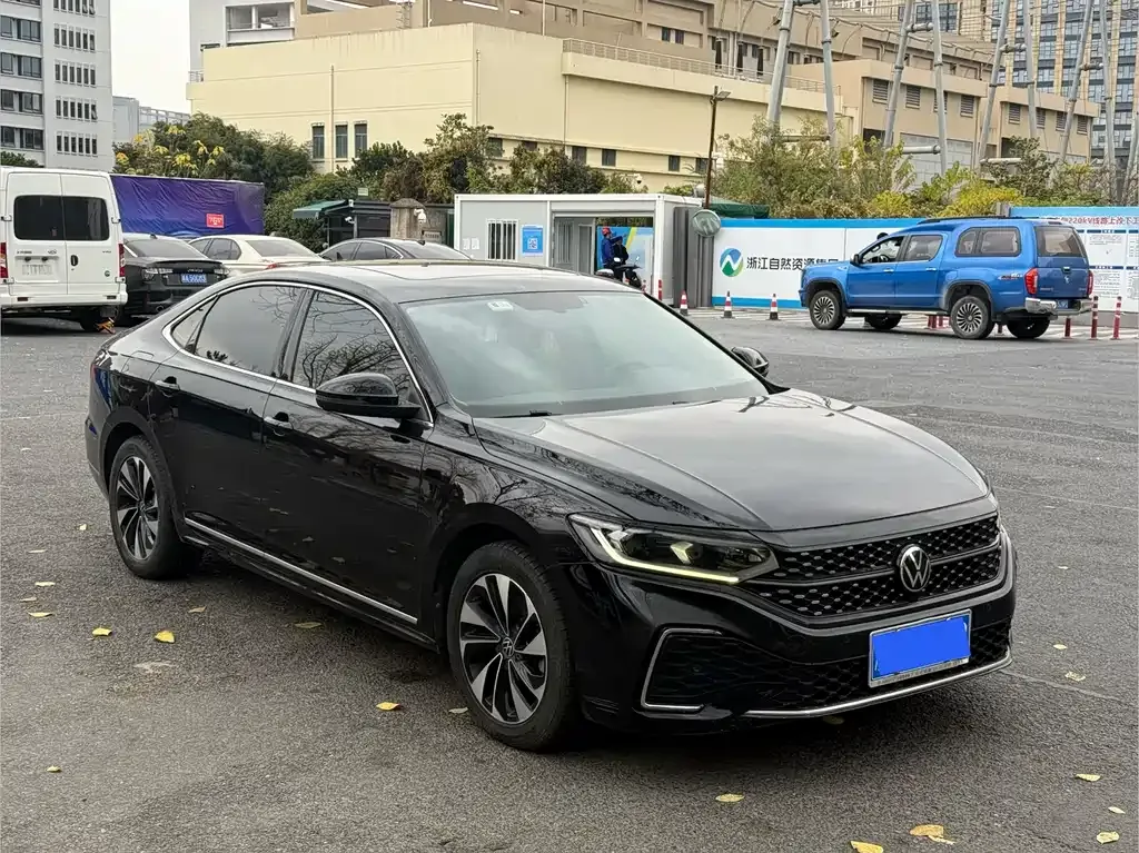 Volkswagen Passat 2021 из CN, фото 3