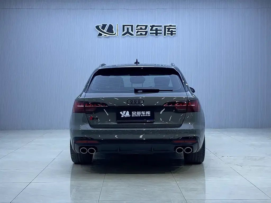 Audi S4 2023 из CN, фото 2