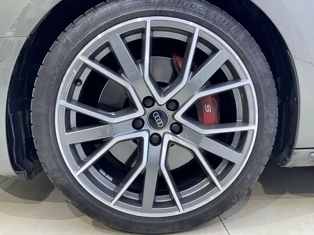 Audi S4 2023 из CN, фото 6