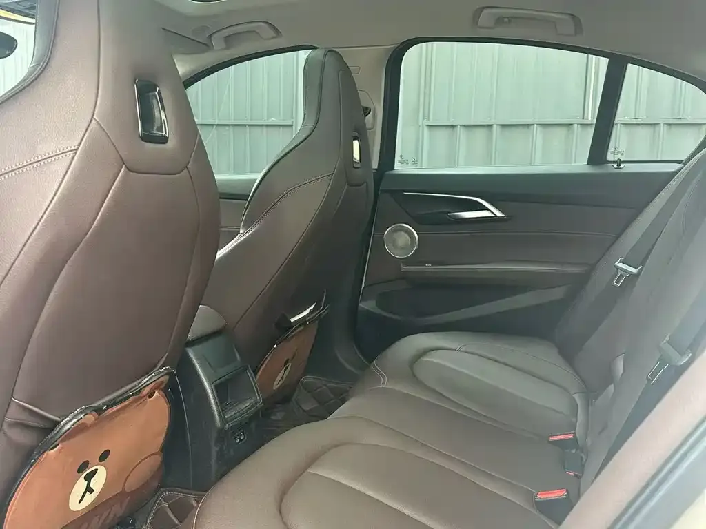 BMW 1 Series 2022 из CN, фото 9