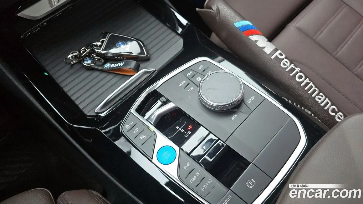 BMW iX3 2024 из KR, фото 9