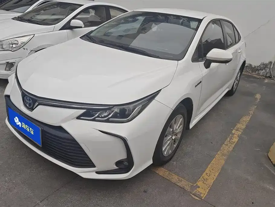 Toyota Corolla 2022 из CN, фото 1