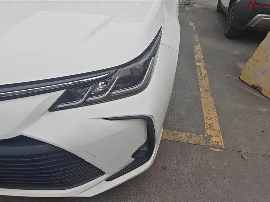Toyota Corolla 2022 из CN, фото 7