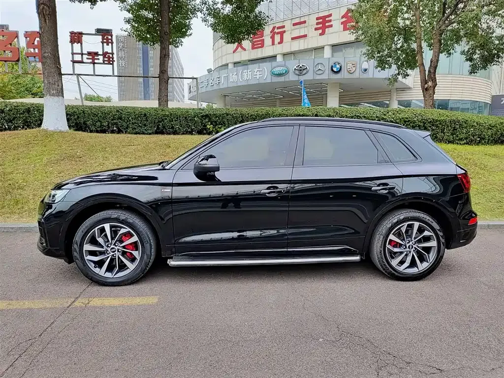 Audi Q5L 2024 из CN, фото 5