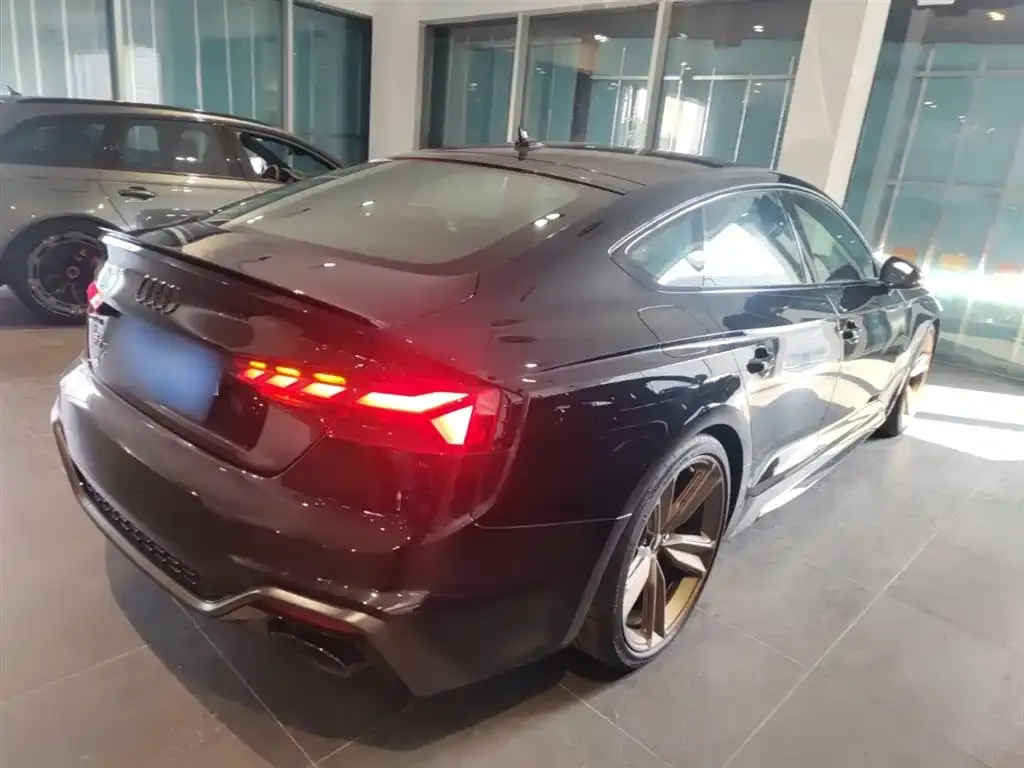 Audi RS 5 2024 из CN, фото 7