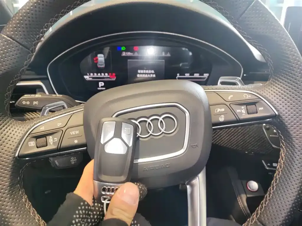 Audi RS 5 2024 из CN, фото 6