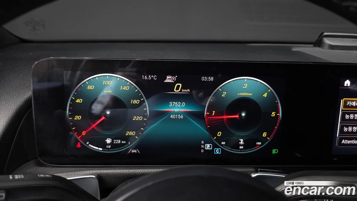 Mercedes-Benz GLB-Class 2021 из KR, фото 8