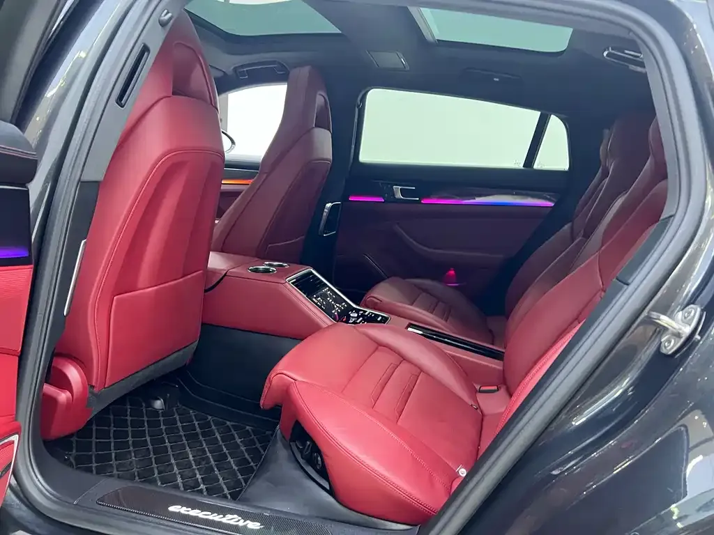Porsche Panamera 2023 из CN, фото 3
