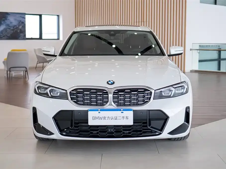 BMW 3 Series 2024 из CN, фото 9