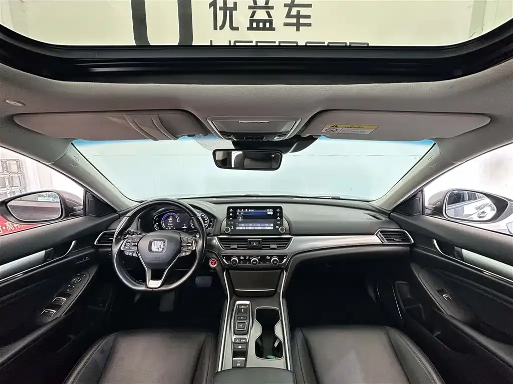 Honda Accord 2021 из CN, фото 8