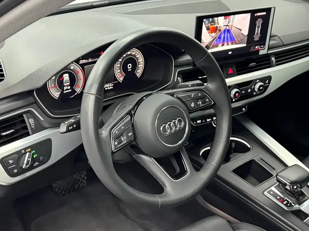 Audi A4L 2023 из CN, фото 6