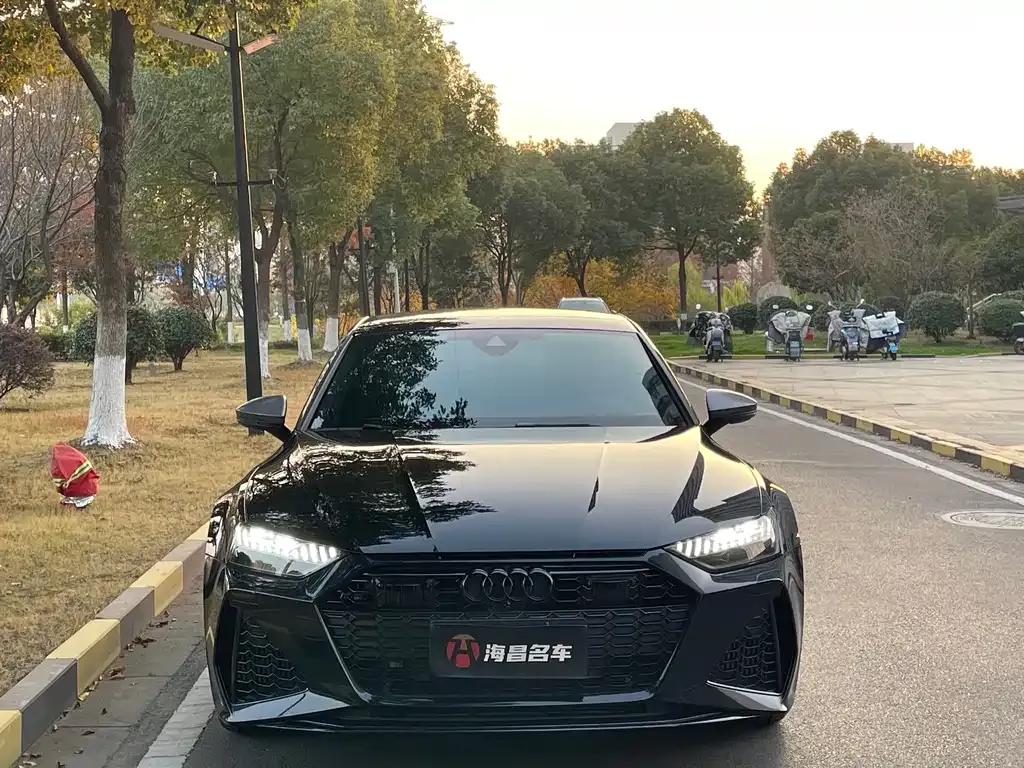 Audi RS 7 2024 из CN, фото 7