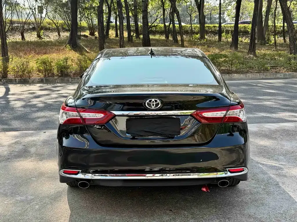 Toyota Camry 2023 из CN, фото 8