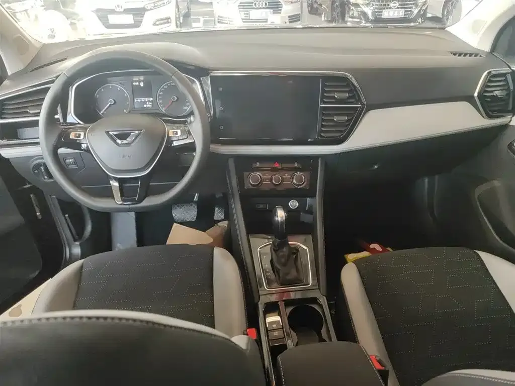 Jetta VS5 2023 из CN, фото 3