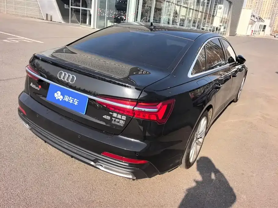 Audi A6L 2022 из CN, фото 6