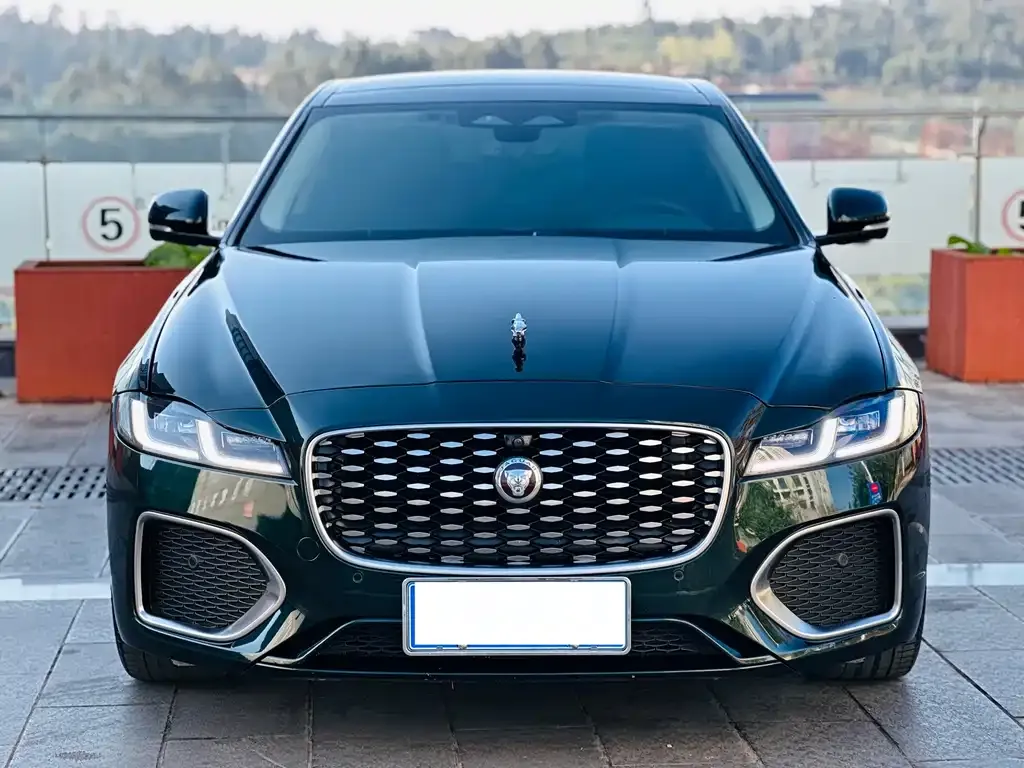 Jaguar XFL 2022 из CN, фото 6