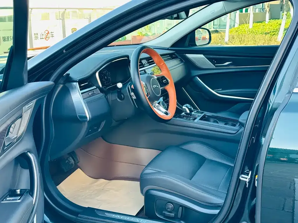Jaguar XFL 2022 из CN, фото 7