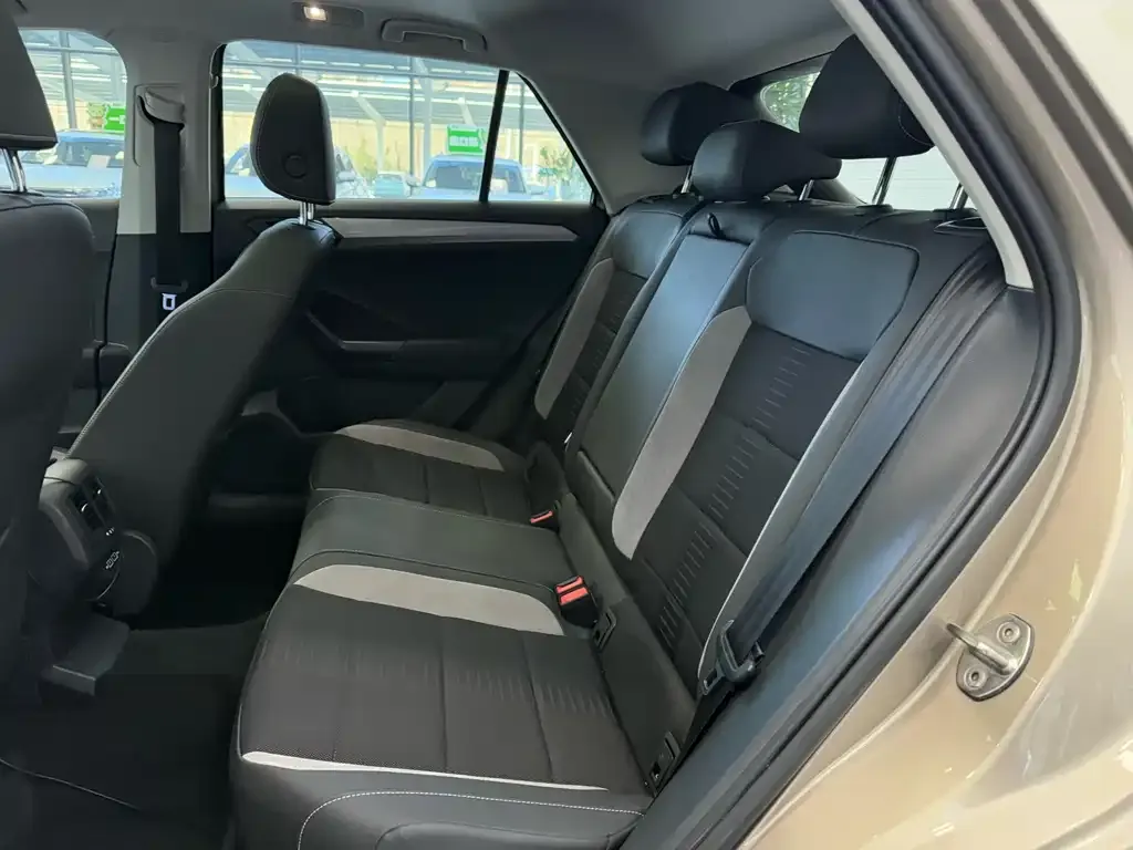 Volkswagen T-Roc 2021 из CN, фото 10