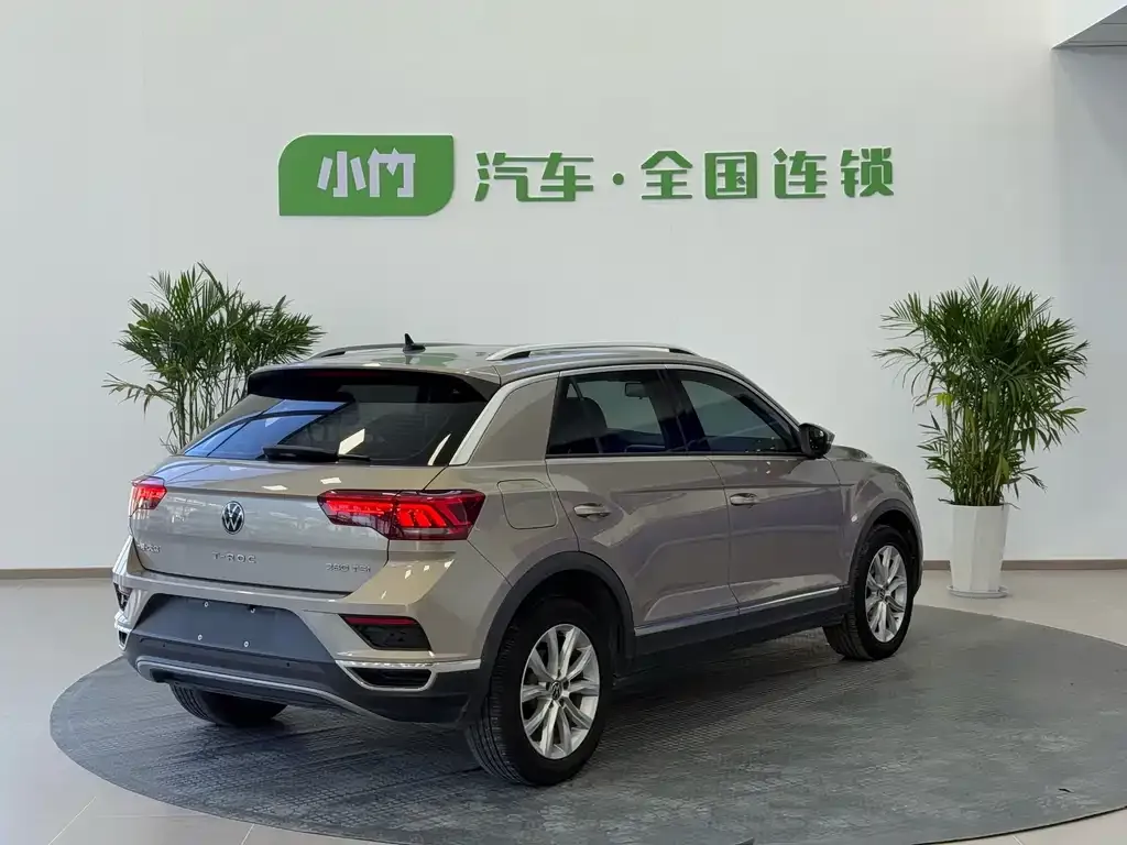 Volkswagen T-Roc 2021 из CN, фото 2