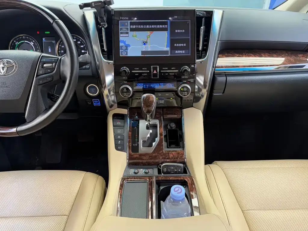 Toyota Alphard 2021 из CN, фото 7