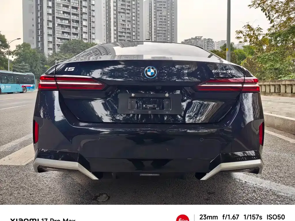 BMW i5 2024 из CN, фото 2