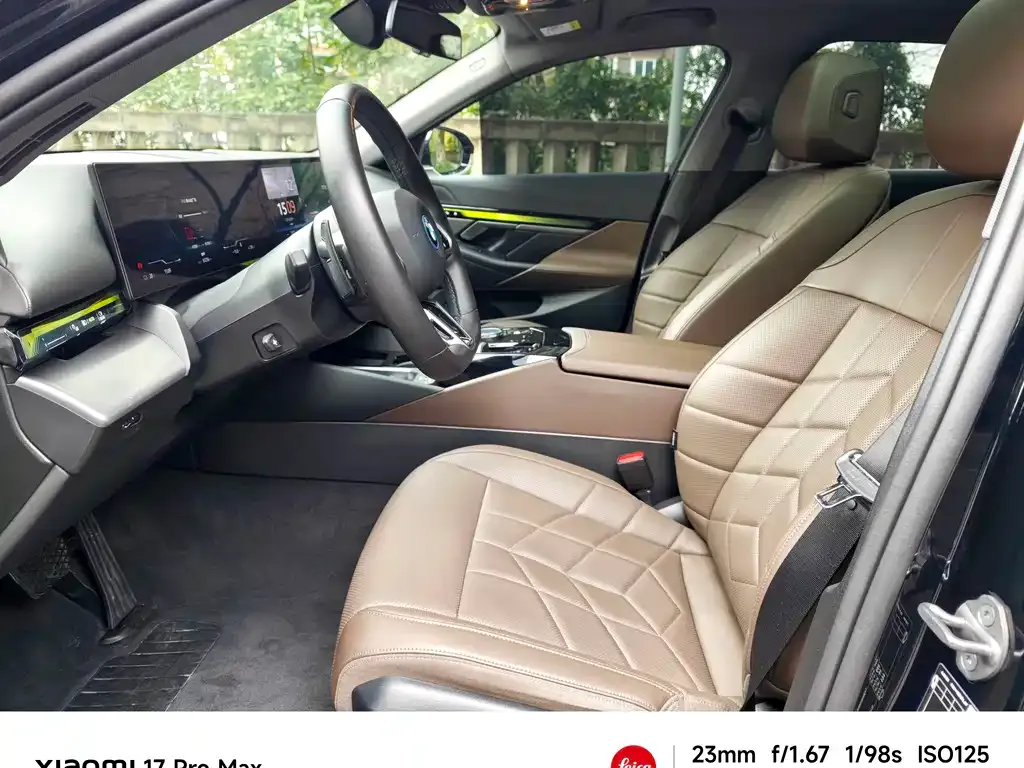 BMW i5 2024 из CN, фото 8