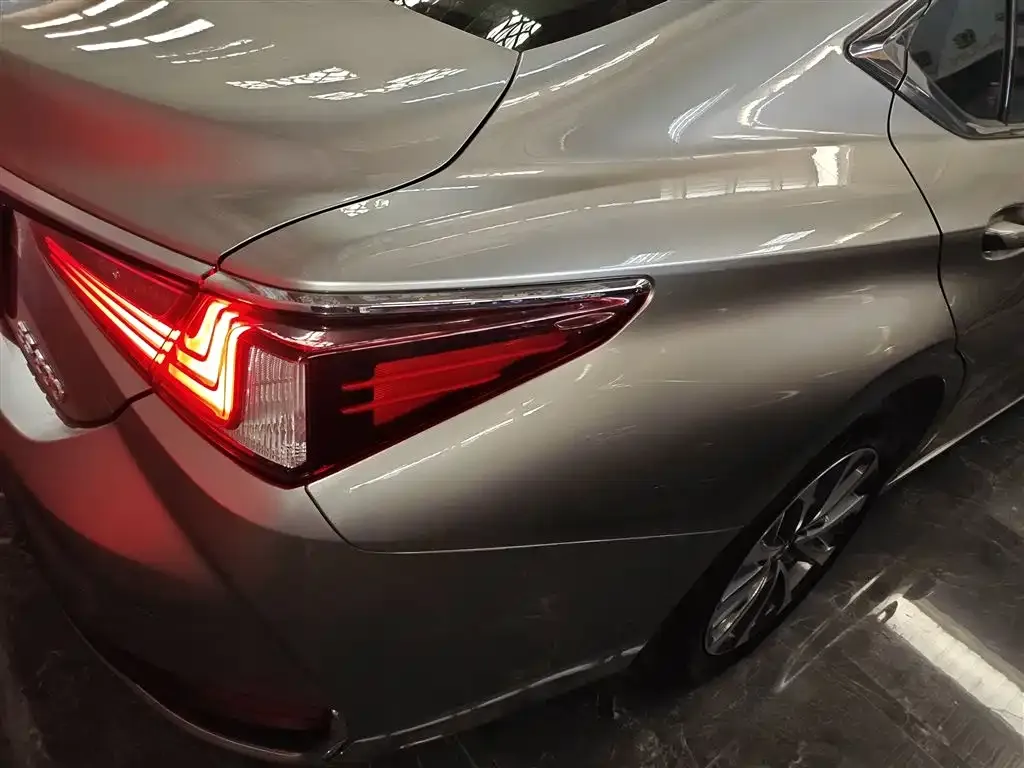 Lexus ES 2024 из CN, фото 10