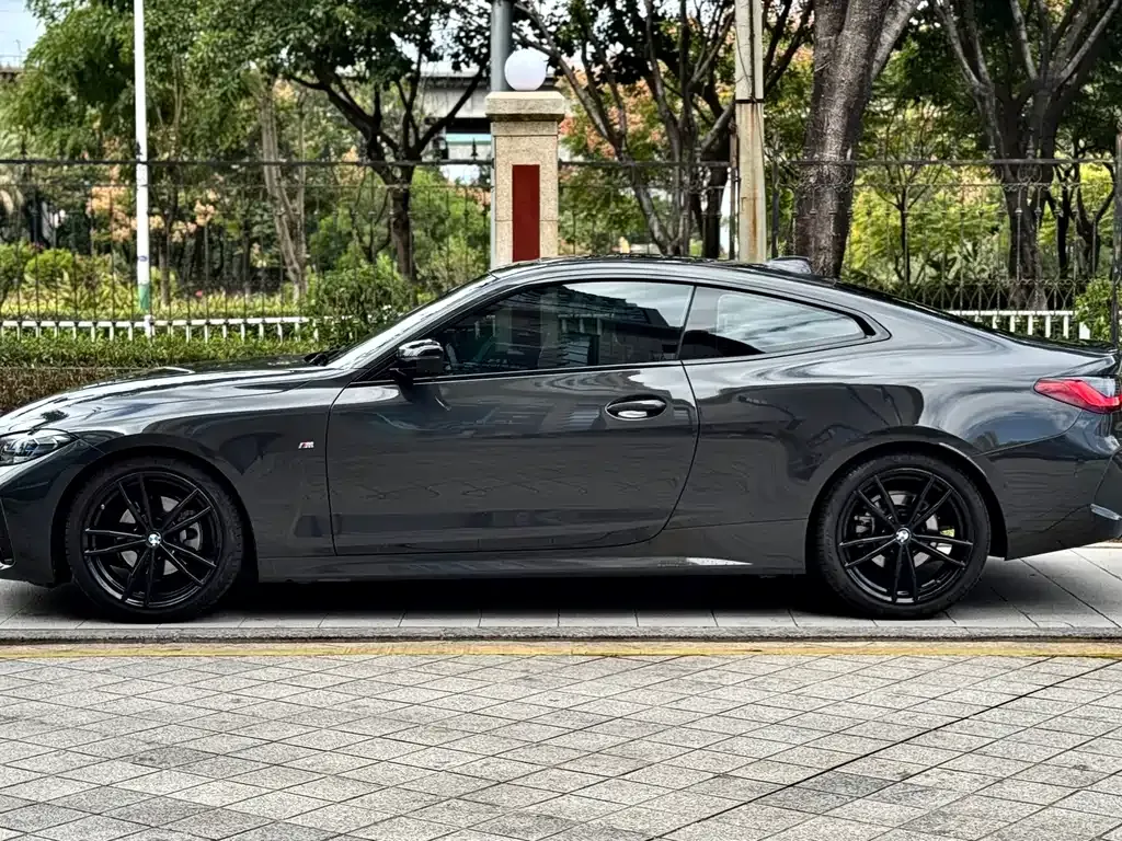 BMW 4 Series 2023 из CN, фото 7