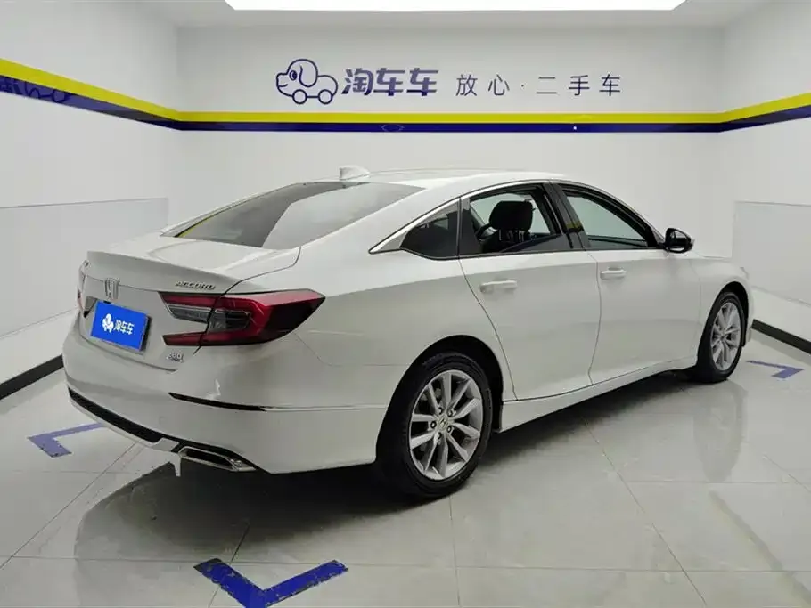 Honda Accord 2023 из CN, фото 3