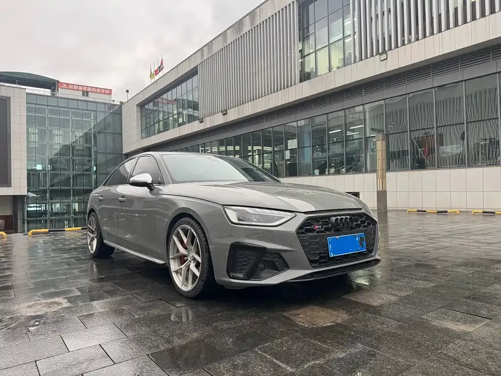 Audi S4 2023 из CN, фото 6