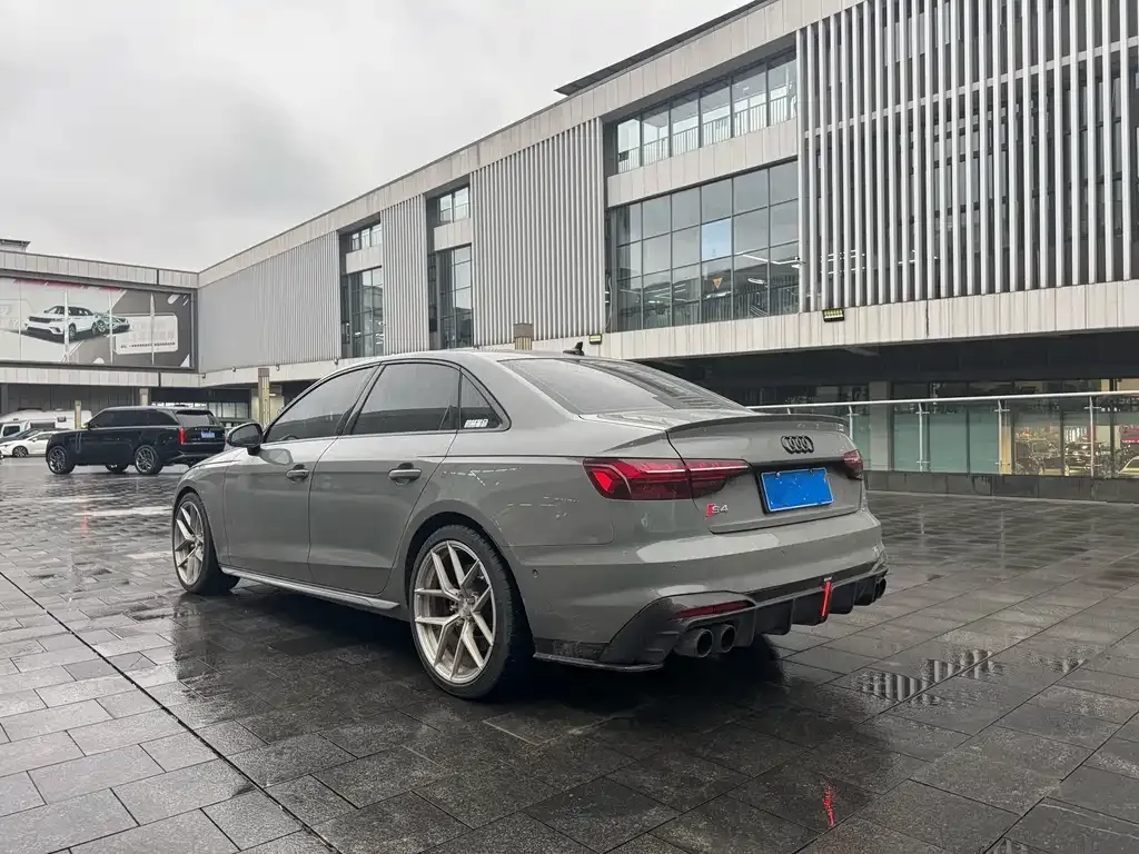 Audi S4 2023 из CN, фото 2
