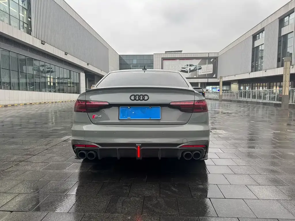 Audi S4 2023 из CN, фото 9