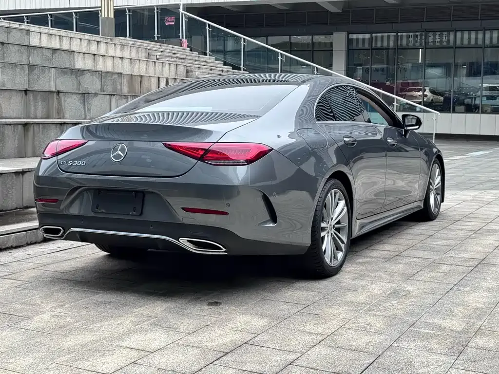 Mercedes-Benz CLS — фото 4
