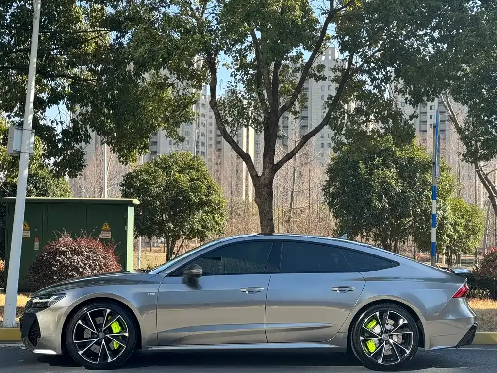 Audi A7 2021 из CN, фото 6