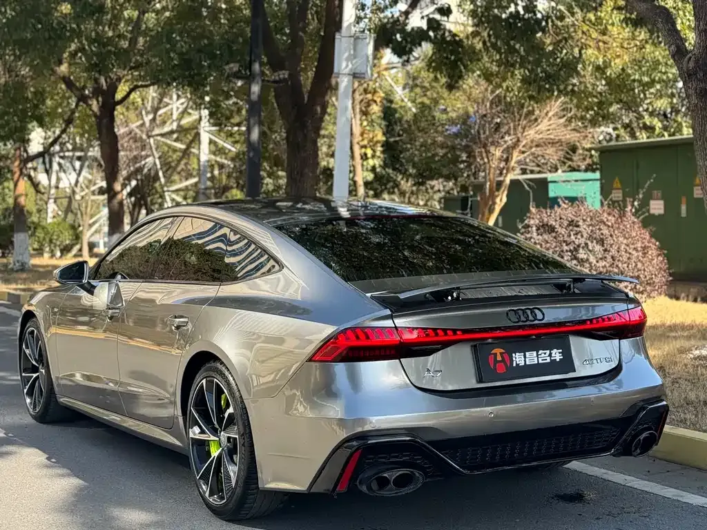 Audi A7 2021 из CN, фото 10