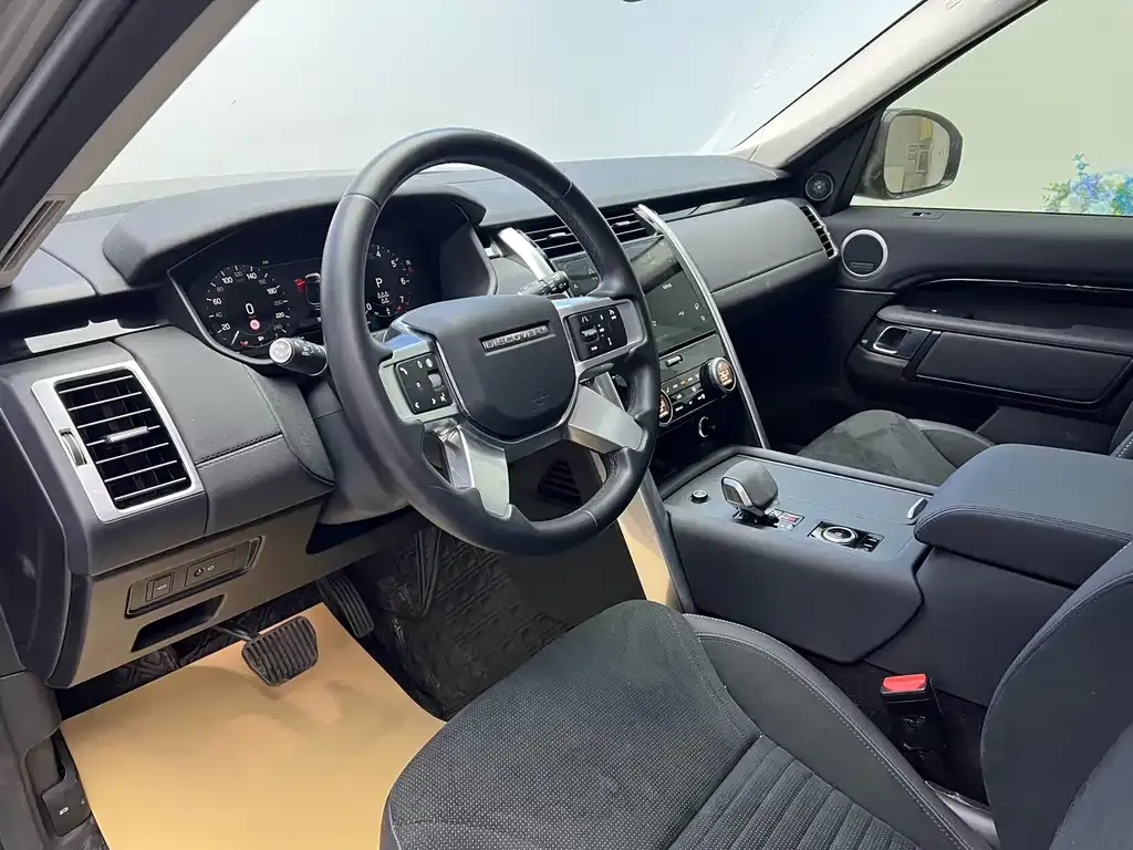 Land Rover Discovery 2024 из CN, фото 9