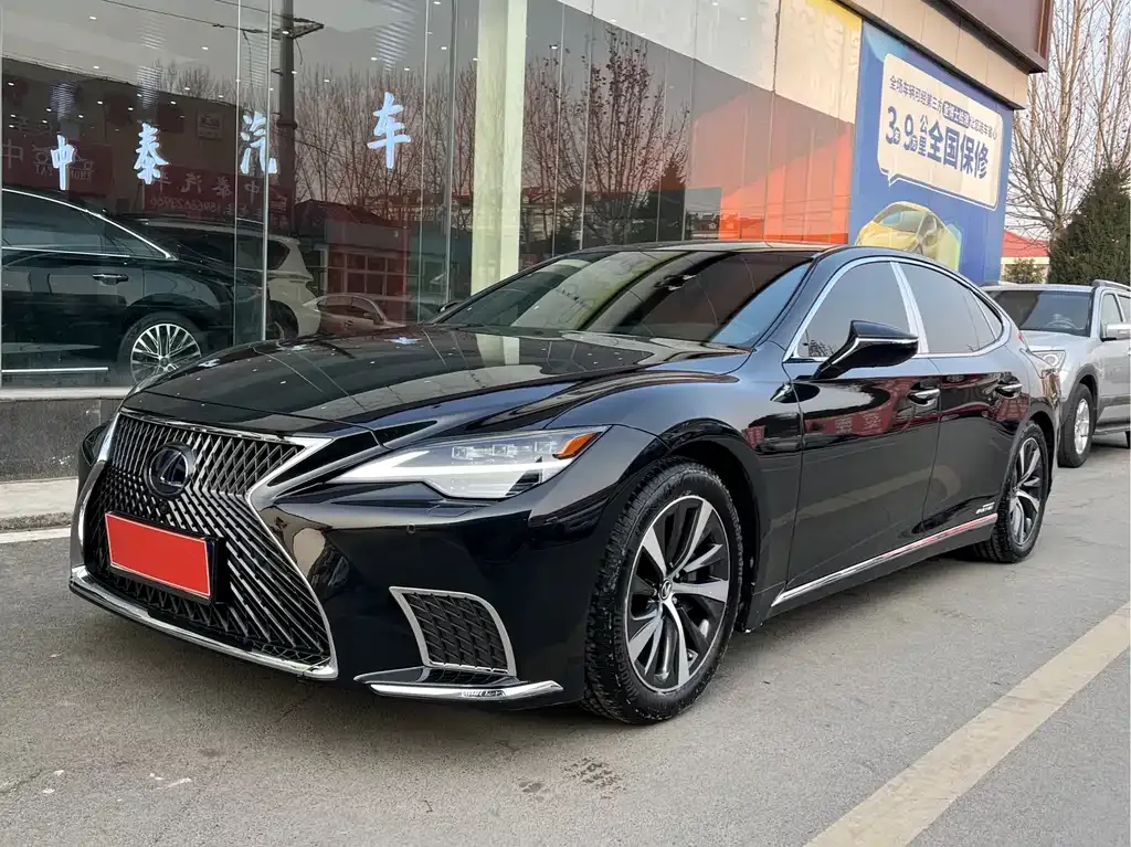 Lexus LS 2021 из CN, фото 1