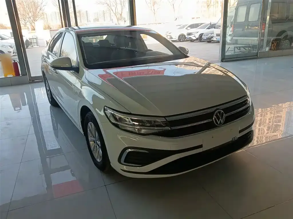 Volkswagen Bora 2024 из CN, фото 3